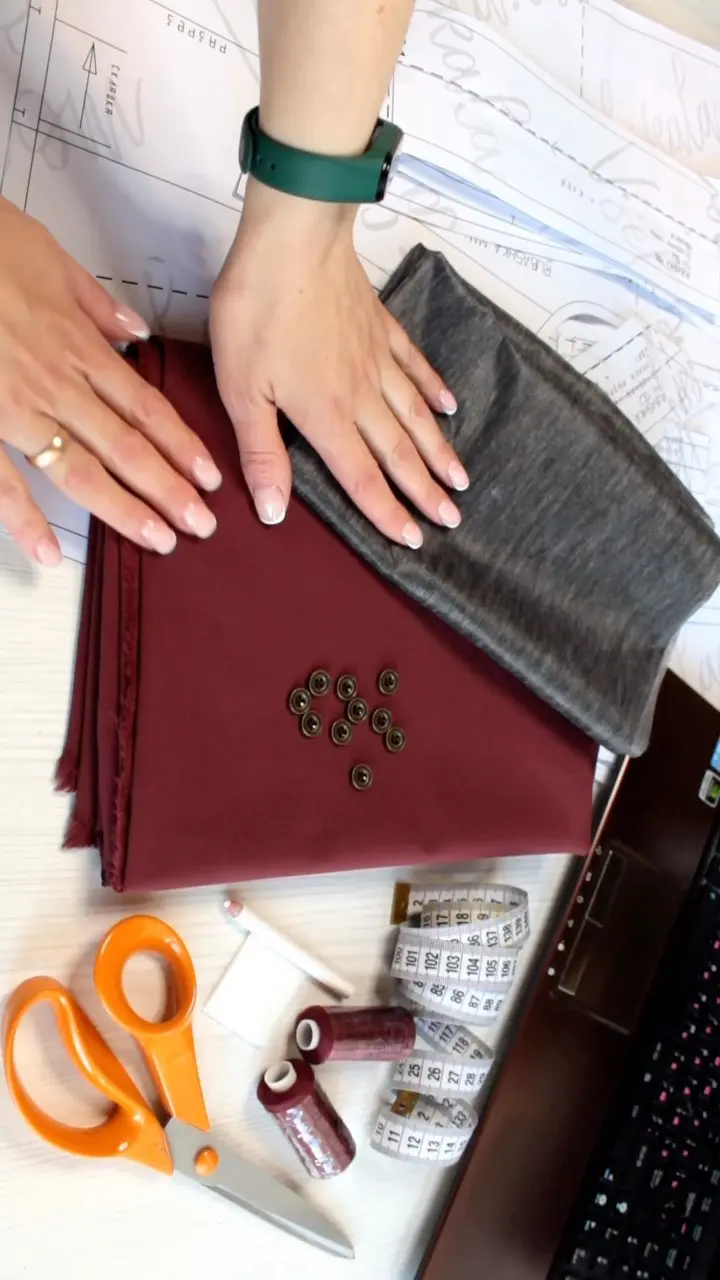 Assembled Fabrico paper pattern
