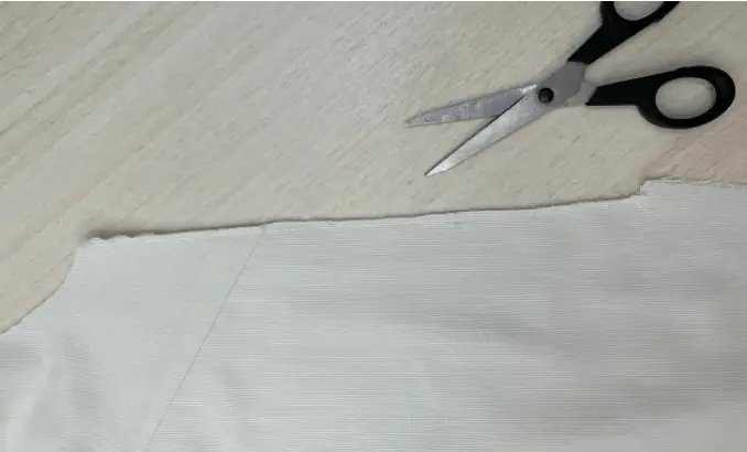 How to sew the Tallinn women's blouse: step-by-step sewing tutorial