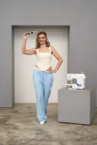 Chic women's trousers sewing pattern + video tutorial