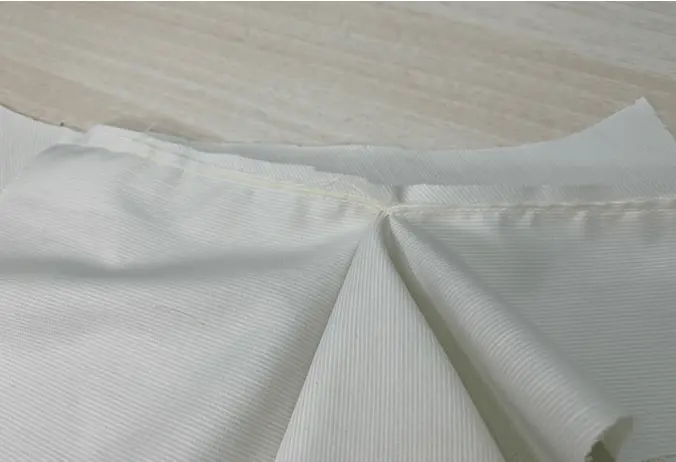 How to sew the Tallinn women's blouse: step-by-step sewing tutorial