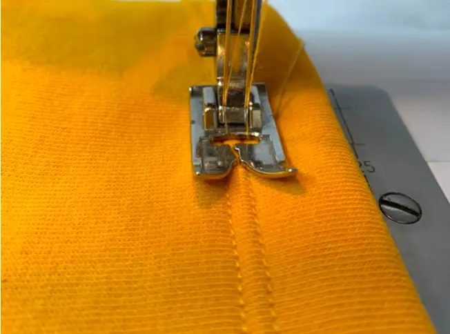 How to make a Orleans women's sweatshirt: sewing tutorial for all levels