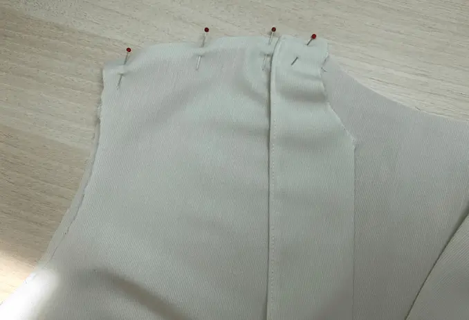 How to sew the Tallinn women's blouse: step-by-step sewing tutorial