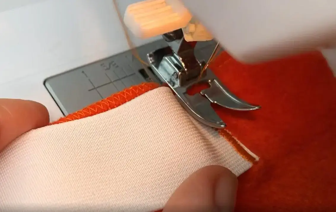 Delhi bib overall sewing tutorial