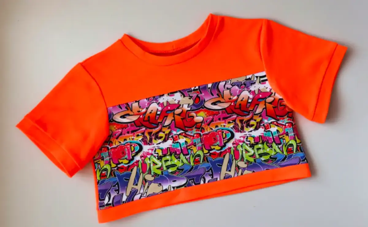 Adell girl's crop top sewing tutorial