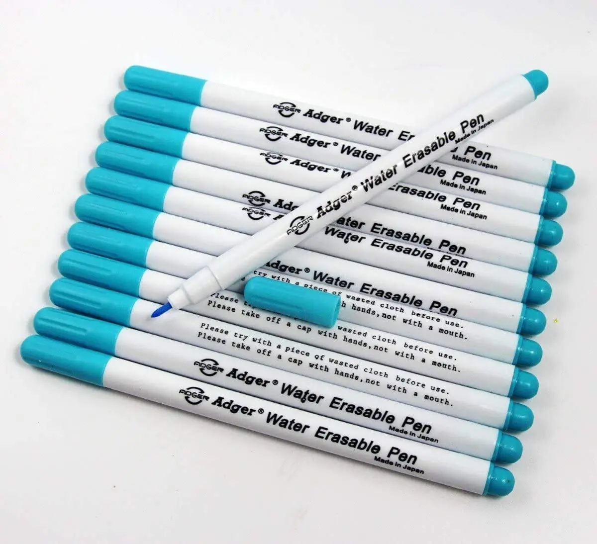 Chalk, marker or pen: what else to choose for working with fabric