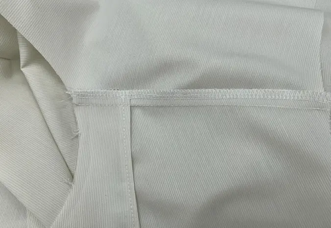 How to sew the Tallinn women's blouse: step-by-step sewing tutorial