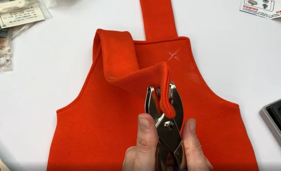 Delhi bib overall sewing tutorial