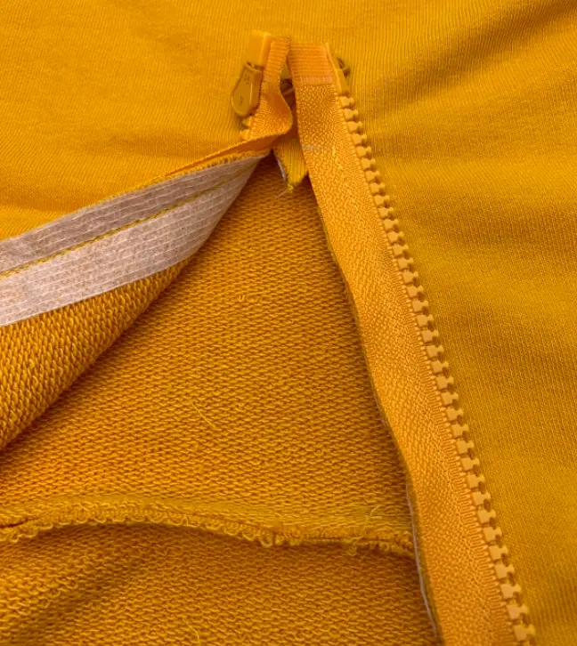 How to make a Orleans women's sweatshirt: sewing tutorial for all levels