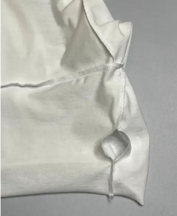 How to make a women's Santa Fe double-layered knit top: sewing instructions