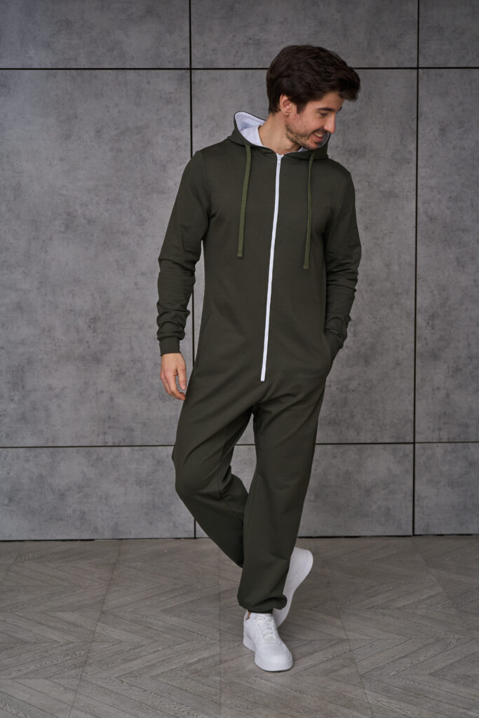 Boston men s jumpsuit sewing pattern   video tutorial Fabrico