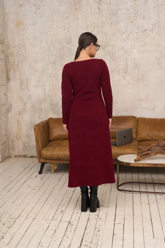 Pomegranate women's dress sewing pattern + video tutorial - Fabrico Pomegranate women's dress sewing pattern + video tutorial - Fabrico