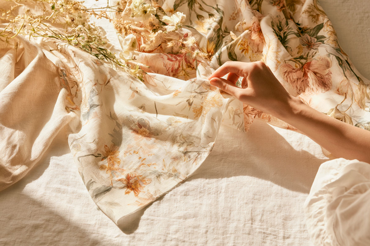 The right fabric for a summer outdoor event — linen, cotton, breathable natural fibres